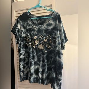 Tie dye, flower-embroidered T-shirt